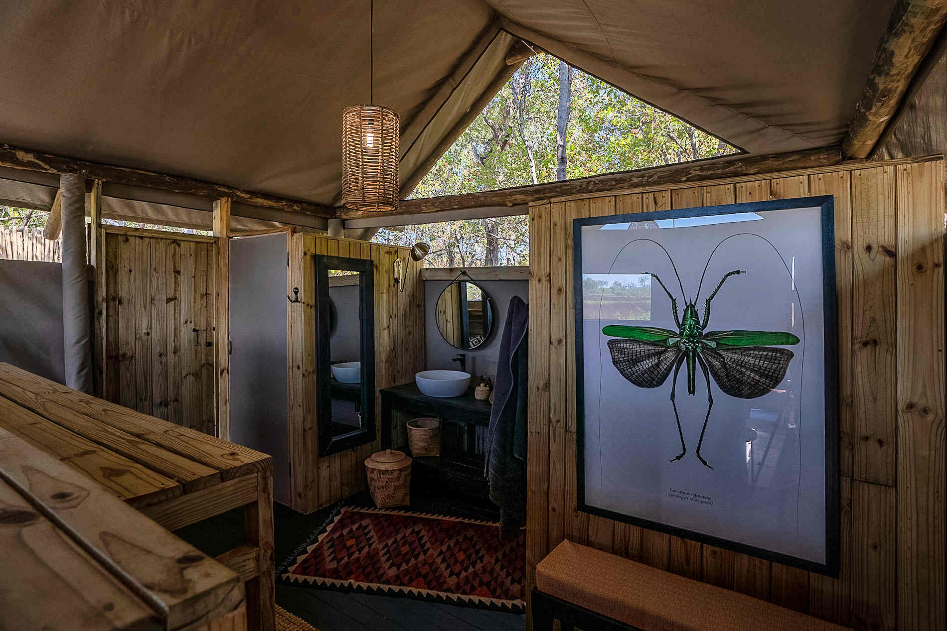 16 Little Sable Bathroom